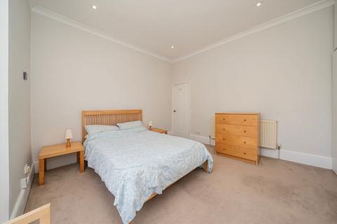 1 bedroom flat for sale, Beaumont Road, London W4