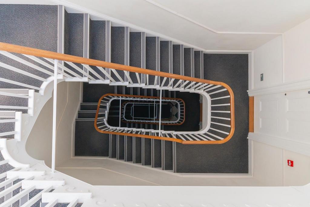 ERAUQSDNALTROP6 TALF5 - Communal Stairs A.jpg