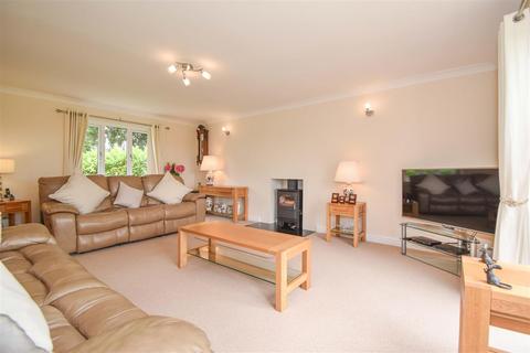 Douglas House Bongate, Appleby-in-westmorland, CA16 6HW
