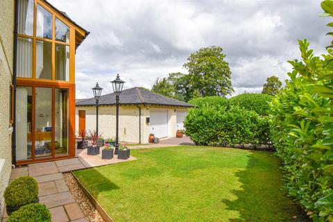 Douglas House Bongate, Appleby-in-westmorland, CA16 6HW