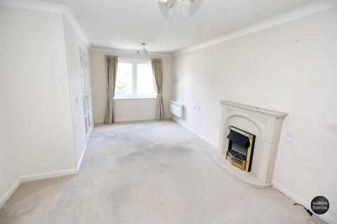 2 bedroom retirement property for sale, Watkins Court, Old Mill Close, Hereford, HR4