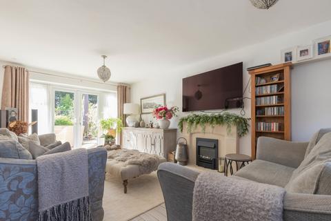 4 bedroom detached house for sale, Walker Lane Southmoor OX13 5NH