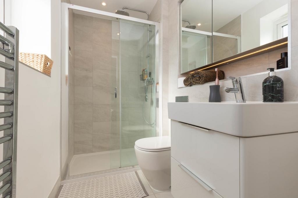 Ensuite