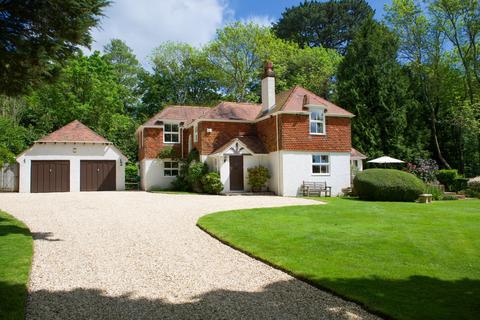 Timberyard Cottage Dock Lane, Beaulieu, Brockenhurst, SO42 7YH