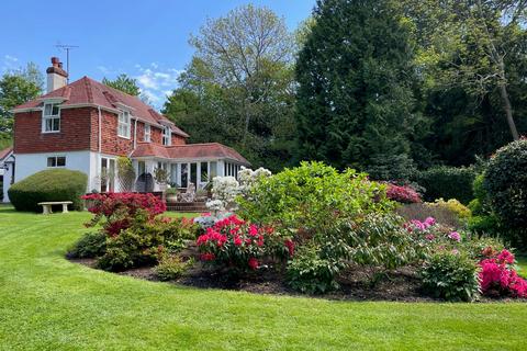 4 bedroom detached house for sale, Dock Lane, Beaulieu, Brockenhurst, SO42