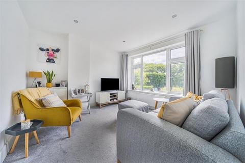 1 bedroom flat for sale, Fotfield Road, Whitchurch