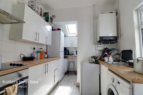 3 bedroom terraced house for sale, Gainsborough Road, Crewe