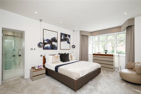 2 Corringway, London, W5 3AA