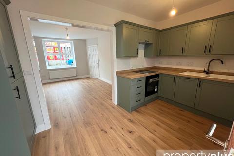 3 bedroom terraced house for sale, High Street, Treorchy, Rhondda Cynon Taff, CF42