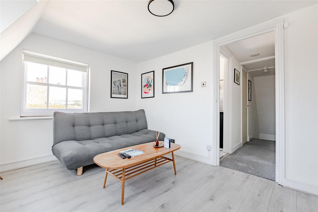 Reception - Flat 3
