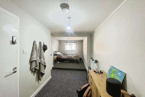 4 bedroom end of terrace house to rent, Southampton SO16