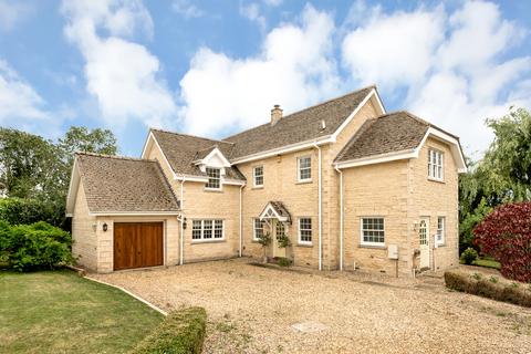 4 bedroom detached house for sale, Waters Edge, Wansford