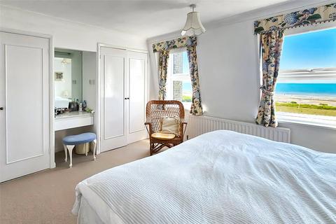 4 bedroom terraced house for sale, Mallon Dene, Rustington, Littlehampton, West Sussex
