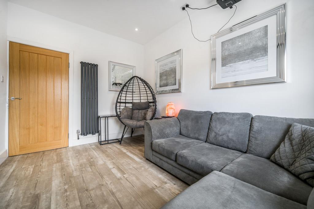 Bedroom 1/Cinema Room
