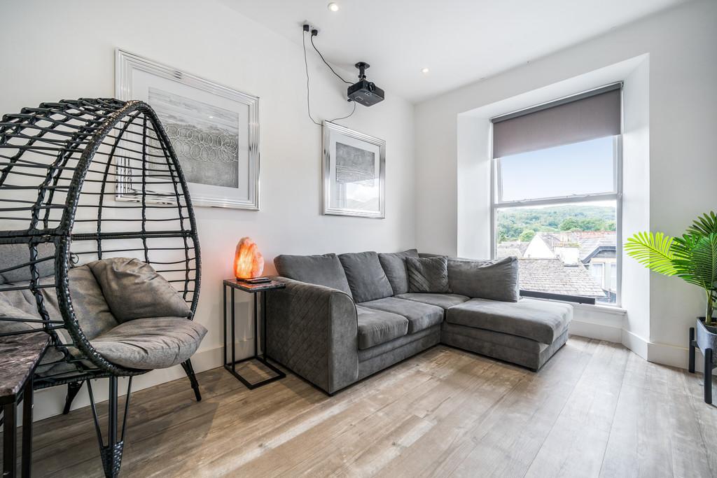 Bedroom 1/Cinema Room