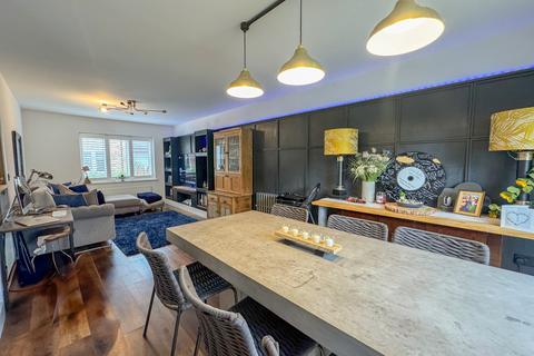 4 Bartlett View, Hockley, SS5 4FX