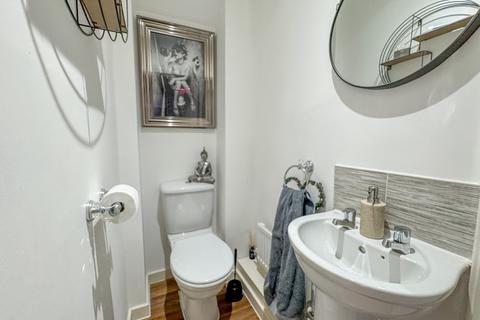 4 Bartlett View, Hockley, SS5 4FX