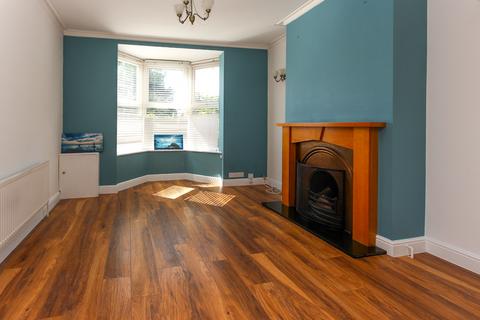 3 bedroom terraced house to rent, Northampton Road, Wellingborough NN8