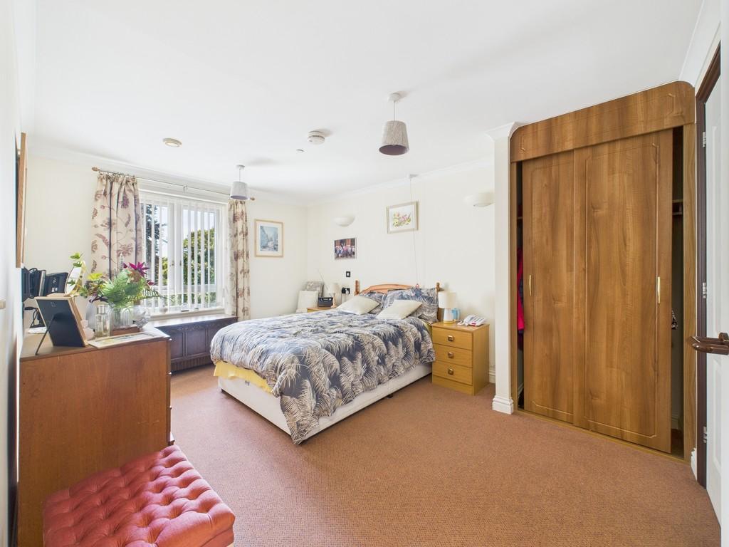 Cam02089 g0 pr0532 still014