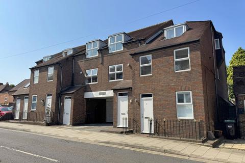 Hamilton Mews, Lymington SO41