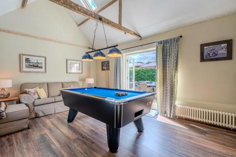 5 bedroom cottage for sale, Hardingham, Norwich