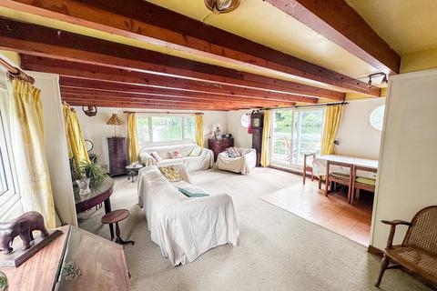 4 bedroom property for sale, Taggs Island, Hampton