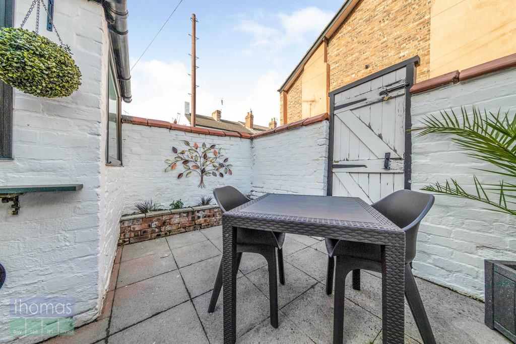 Patio 2