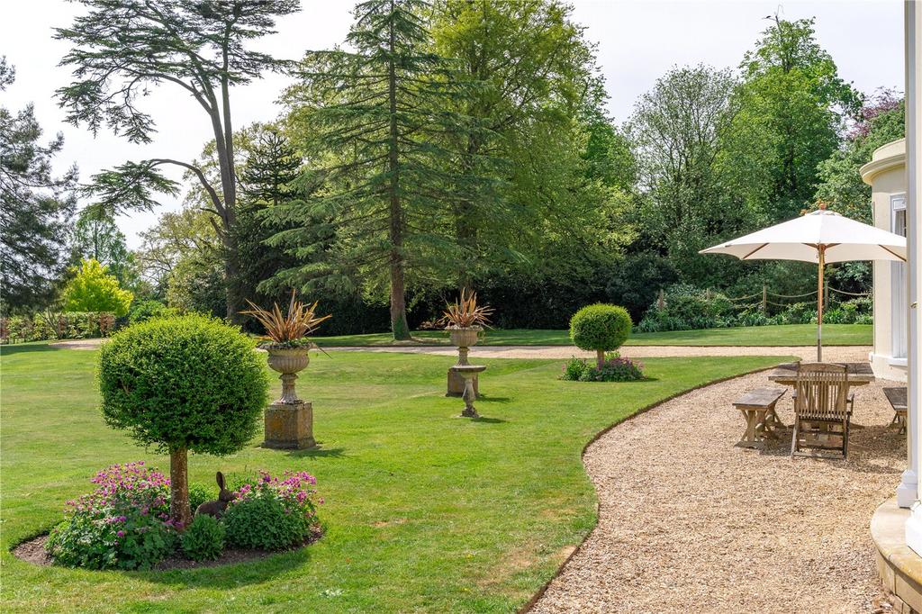 Peasemore House