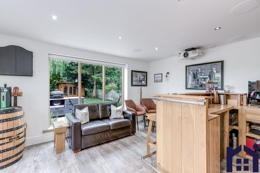 Snug/cinema room