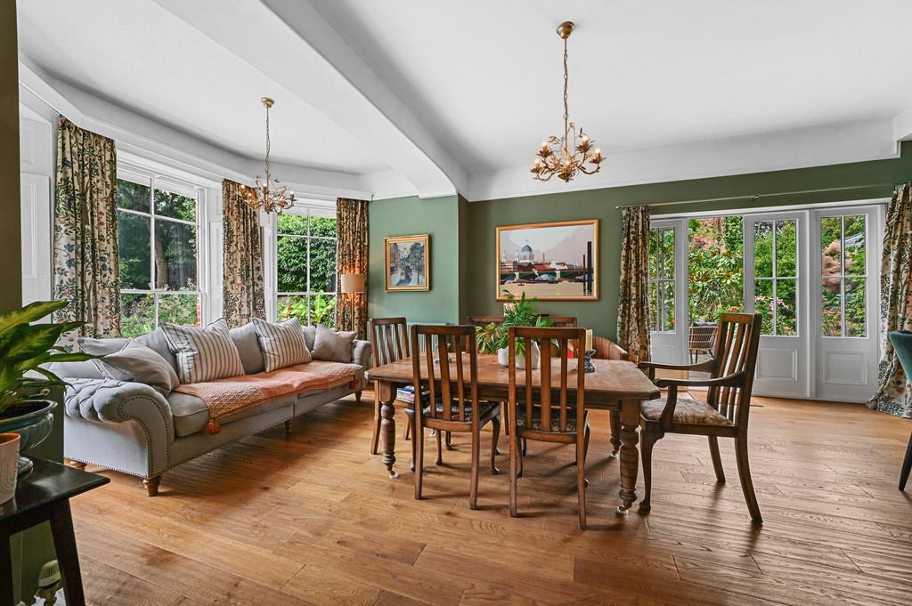 PT-FC(COL)-The Old Red House-19