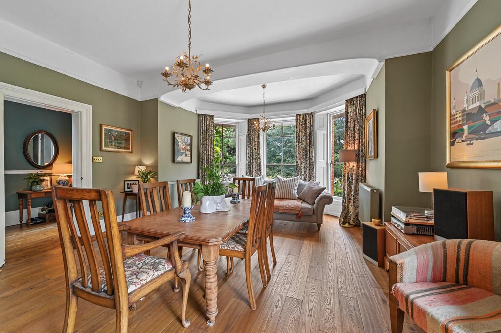 PT-FC(COL)-The Old Red House-23