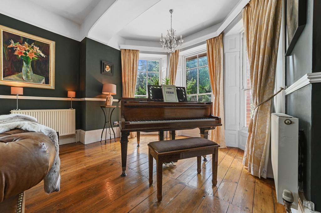 PT-FC(COL)-The Old Red House-14