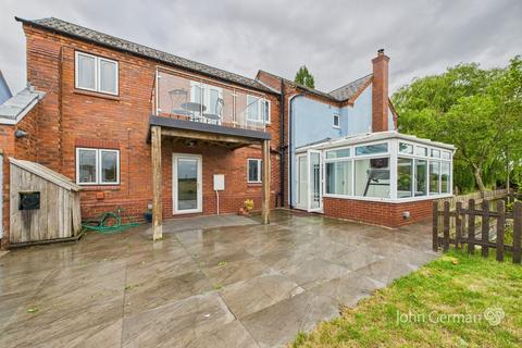 4 bedroom detached house for sale, Whiston Road, Penkridge