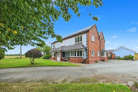 4 bedroom detached house for sale, Whiston Road, Penkridge