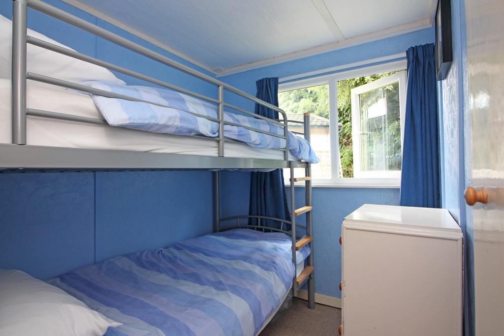 Bed2