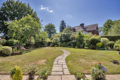 2 bedroom flat for sale, Roedean Heights, Tunbridge Wells TN2