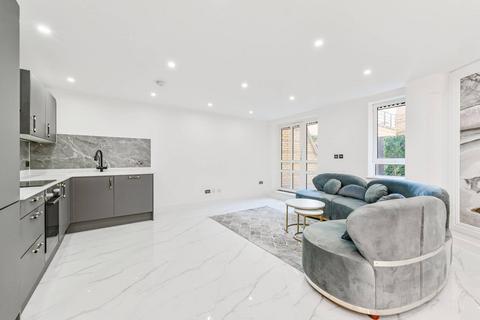 3 bedroom flat for sale, Greville Road, Kilburn, London, NW6