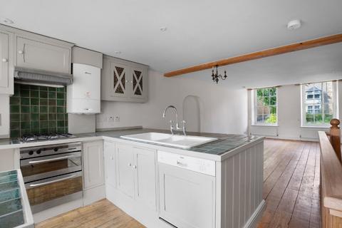 undefined, Kings Head Court, Chipping Norton, Oxfordshire, OX7