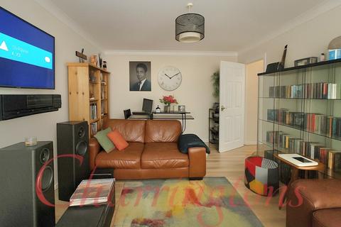 2 bedroom apartment for sale, Two Bedroom Two Bathroom Apartment For Sale Tooley Street London Bridge