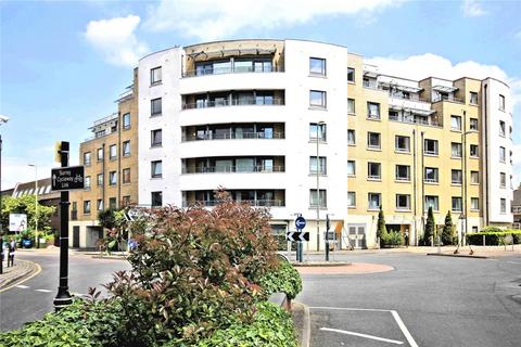 2 bedroom flat for sale, Stanley Road, Surrey GU21
