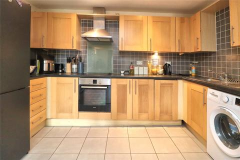 2 bedroom flat for sale, Stanley Road, Surrey GU21