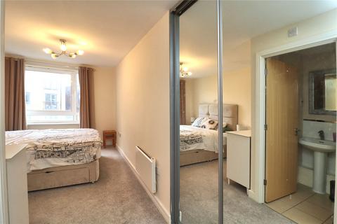 2 bedroom flat for sale, Stanley Road, Surrey GU21