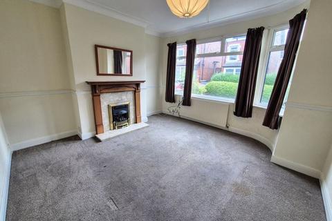 8 Derwentwater Terrace, Leeds, LS6 3JL