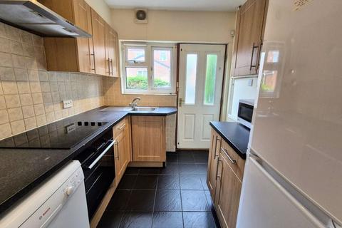 8 Derwentwater Terrace, Leeds, LS6 3JL