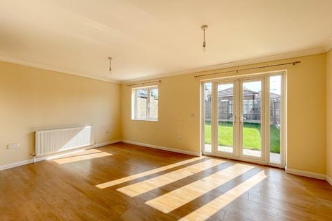 4 bedroom detached house for sale, Gouge Avenue, Northfleet, Gravesend, Kent, DA11