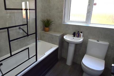 1 bedroom in a house share to rent, Bridge Street, Northampton NN1