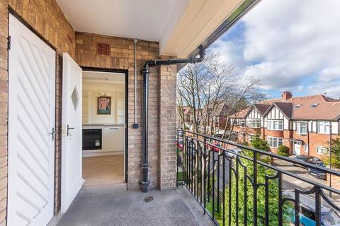 2 bedroom apartment to rent, Graham Park Road, Gosforth, Newcastle upon Tyne