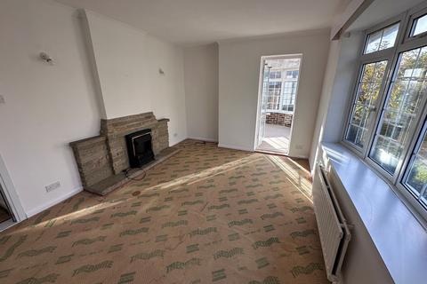 2 bedroom detached bungalow for sale, Colin Blythe Road, Tonbridge, TN10
