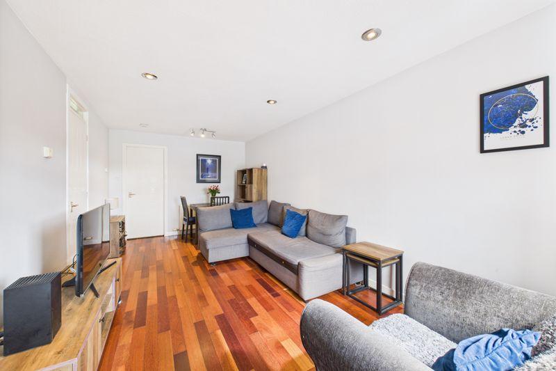 Lounge/Dining Angle