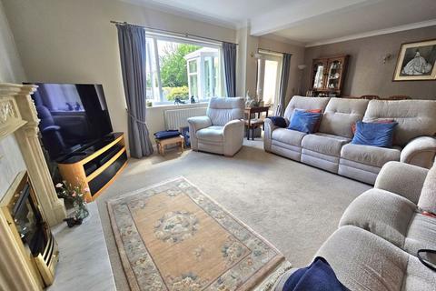 undefined, Queslett Road, Great Barr, Birmingham B43 6DR